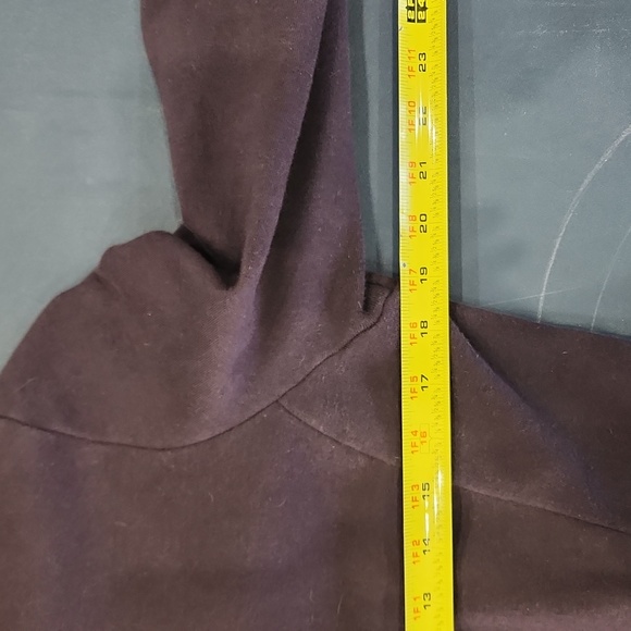 The North Face Sweatshirt,  Medium - Picture 6 of 6